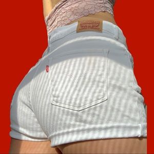 All white Levi’s vintage shorts!